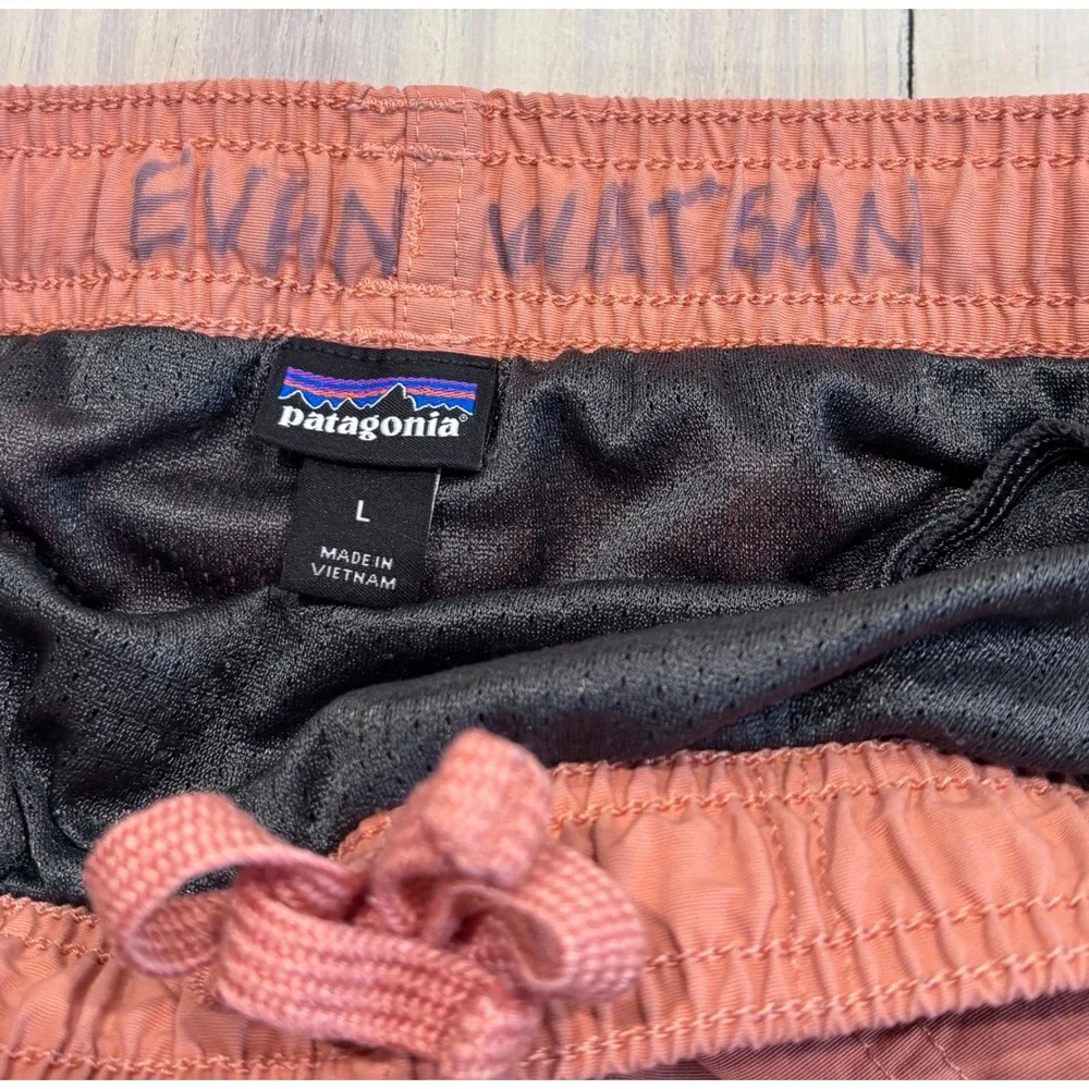 Patagonia Kids Large Baggies Shorts Salmon Coral Mesh Liner Swim Trunks Gorpcore